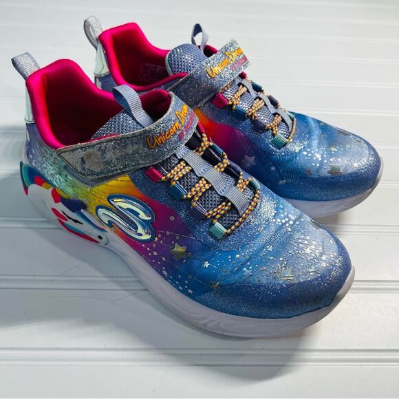 SKECHERS Purple Unicorn Rainbow Shoes Size 4 - Picture 1 of 11